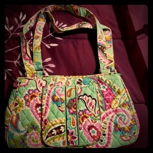 VERA BRADLY HAND BAG